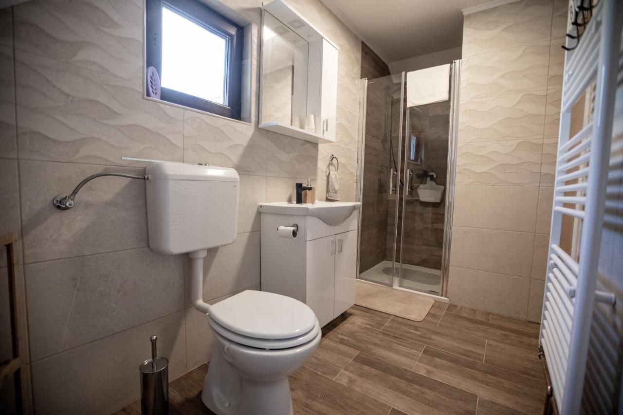 Apartmani Lara Modrus-Kuca Za Odmor المظهر الخارجي الصورة