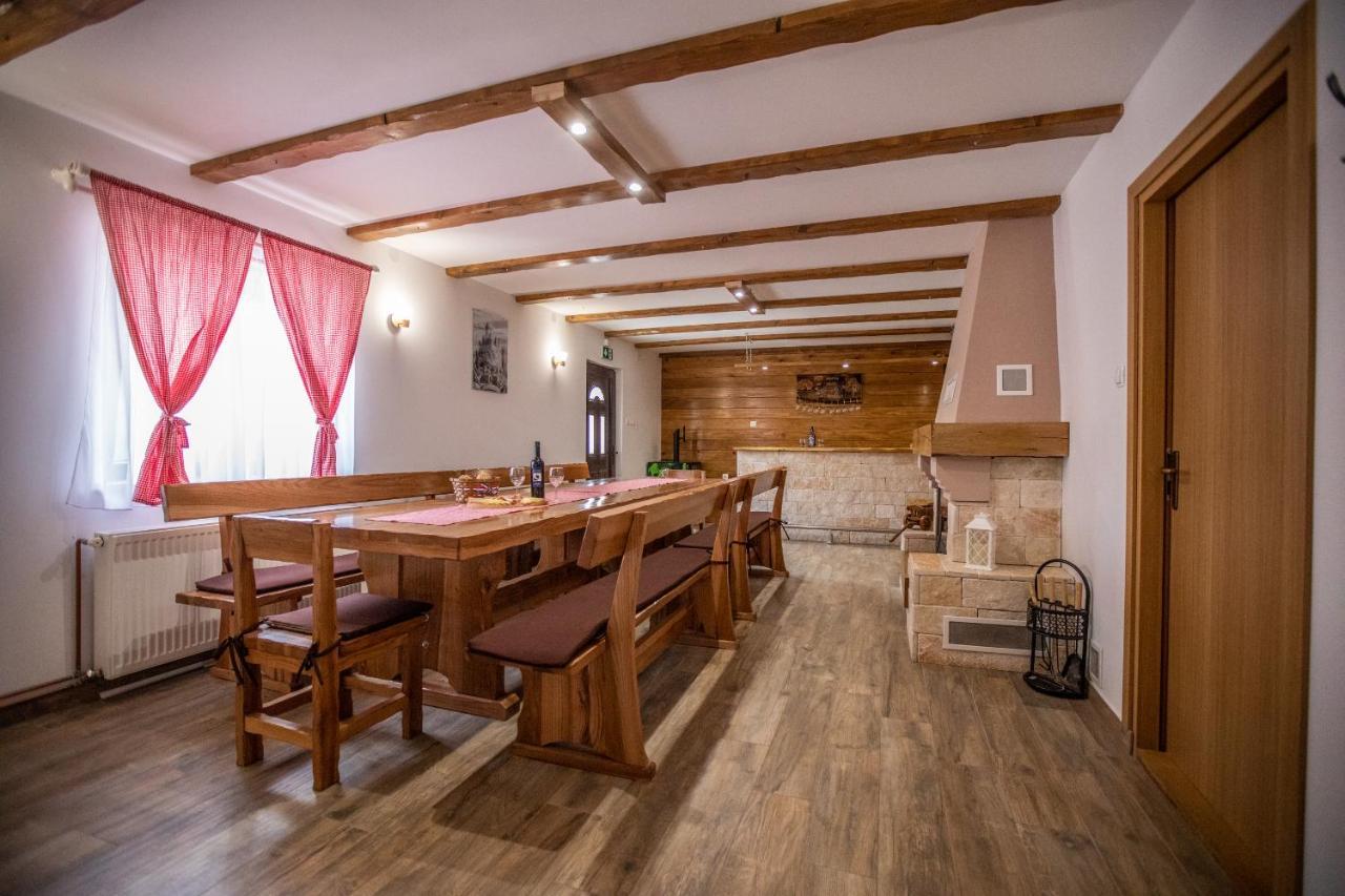 Apartmani Lara Modrus-Kuca Za Odmor المظهر الخارجي الصورة